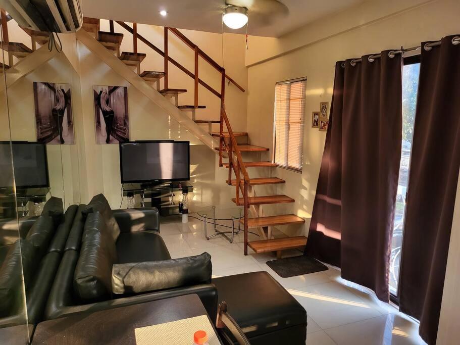 Kandi Resort-Type Spacious 1 Bedroom With Netflix And Free Housekeeping Angeles Bagian luar foto