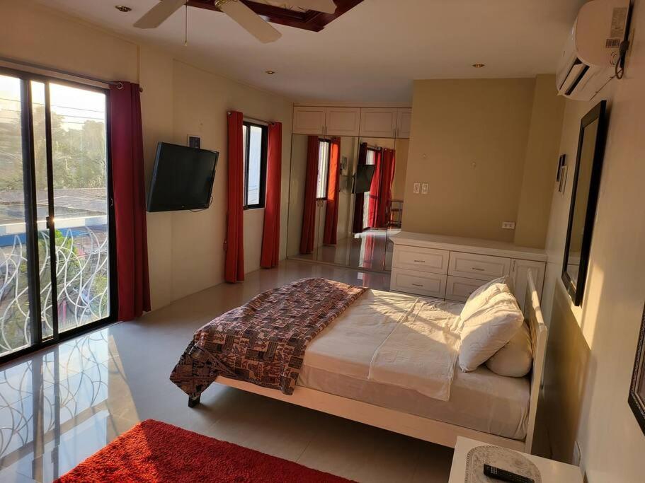 Kandi Resort-Type Spacious 1 Bedroom With Netflix And Free Housekeeping Angeles Bagian luar foto